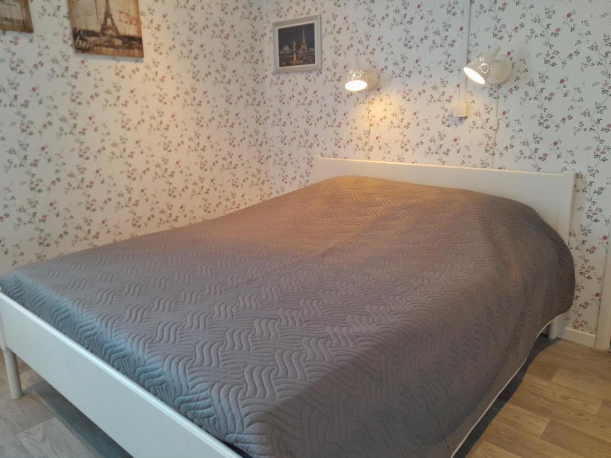 Sur La Bonnefooi Bed and Breakfast Prades-sur-Vernazobre Εξωτερικό φωτογραφία