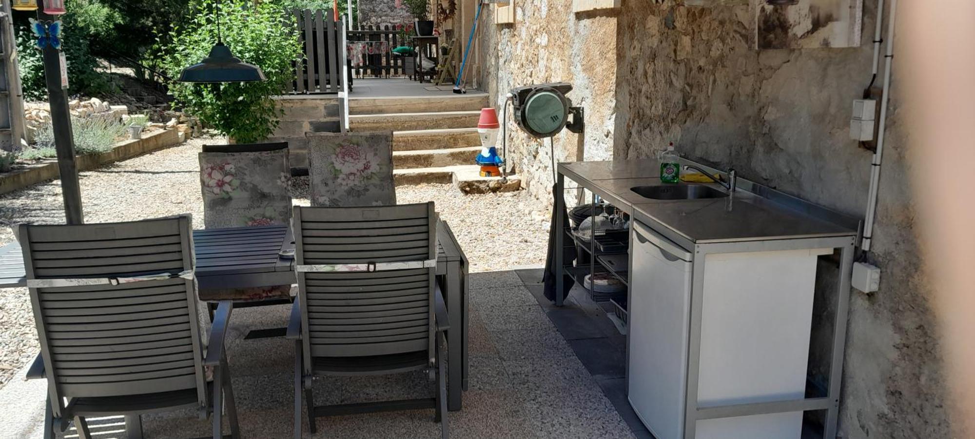Sur La Bonnefooi Bed and Breakfast Prades-sur-Vernazobre Εξωτερικό φωτογραφία