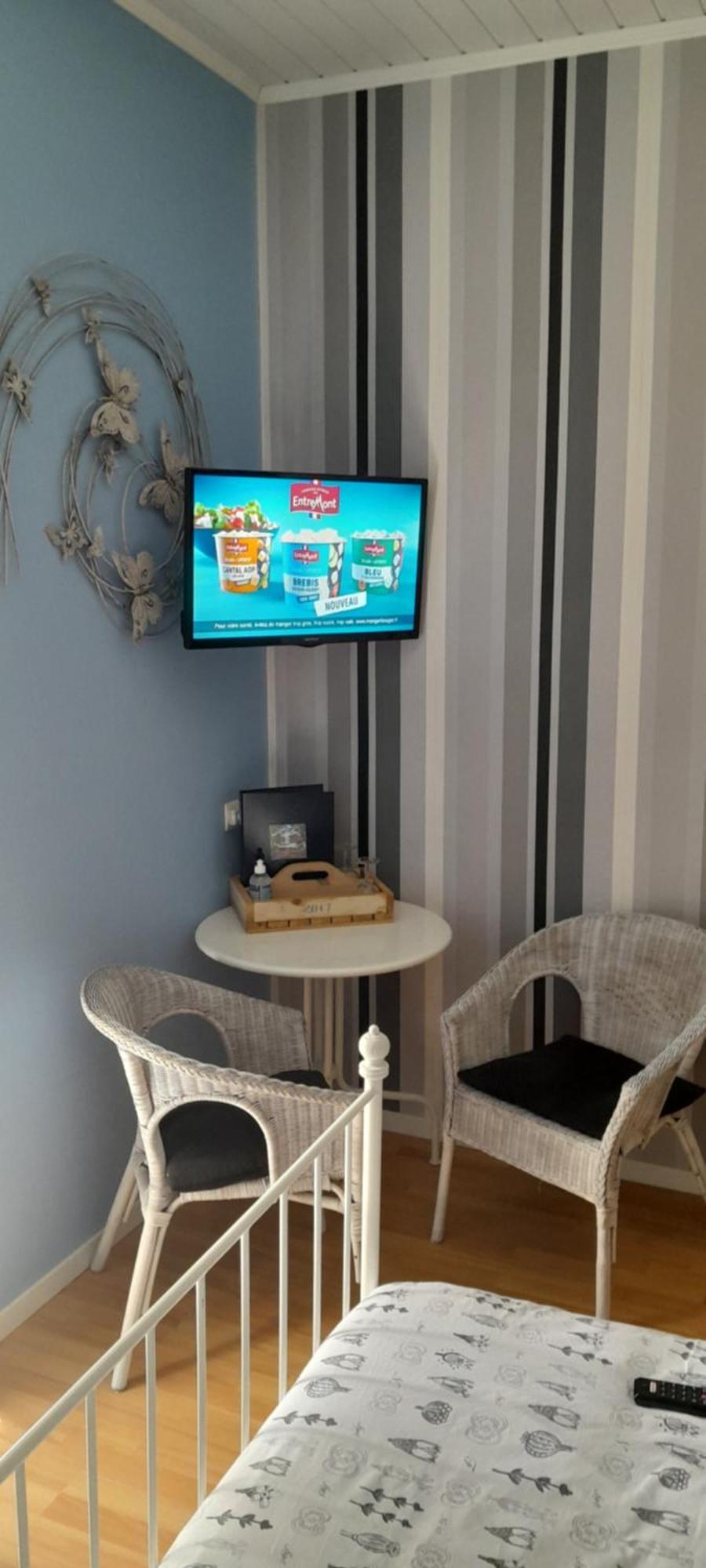 Sur La Bonnefooi Bed and Breakfast Prades-sur-Vernazobre Εξωτερικό φωτογραφία